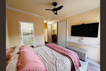 Casa de condomínio para alugar com 250m², 4 quartos e 4 vagas Casa de condomínio para alugar com 250m², 4 quartos e 4 vagasSuíte 1