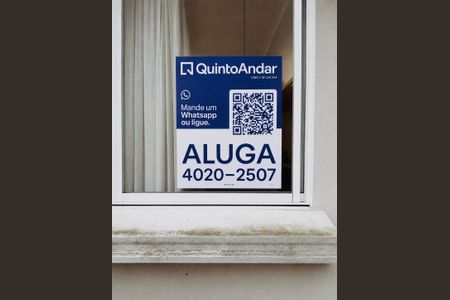 Casa de condomínio para alugar com 250m², 4 quartos e 4 vagas Casa de condomínio para alugar com 250m², 4 quartos e 4 vagasPlaca