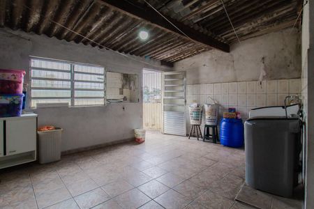 Casa para alugar com 100m², 2 quartos e 4 vagas Casa para alugar com 100m², 2 quartos e 4 vagasLavanderia
