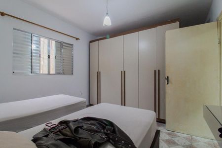 Casa para alugar com 100m², 2 quartos e 4 vagas Casa para alugar com 100m², 2 quartos e 4 vagasQuarto 1