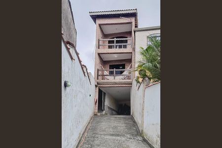 Casa para alugar com 100m², 2 quartos e 4 vagas