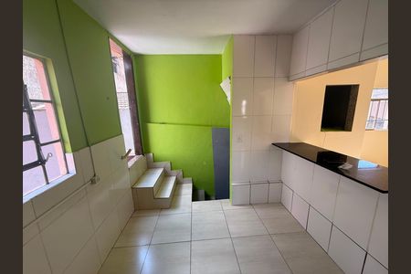 cozinha de casa para alugar com 1 quarto, 50m² em Alto Caiçaras, Belo Horizonte
