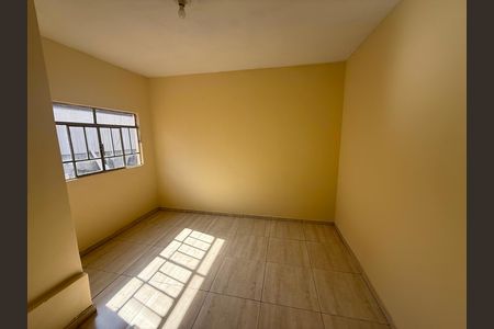 quarto 1 de casa para alugar com 1 quarto, 50m² em Alto Caiçaras, Belo Horizonte