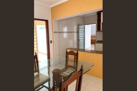 Casa à venda com 308m², 3 quartos e 4 vagas