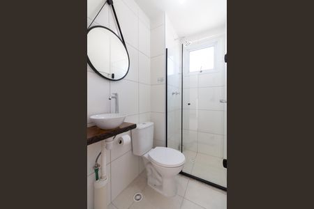 Banheiro de apartamento para alugar com 2 quartos, 42m² em Jaguaré, São Paulo