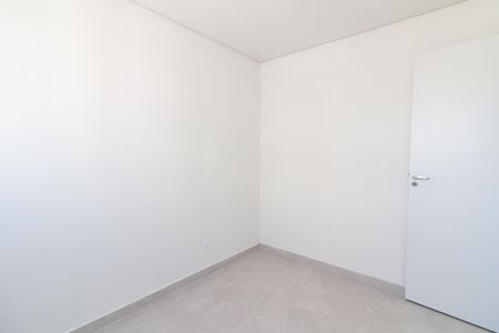 Quarto 1 de apartamento para alugar com 2 quartos, 42m² em Jaguaré, São Paulo