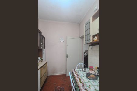 Apartamento à venda com 130m², 4 quartos e sem vaga Apartamento à venda com 130m², 4 quartos e sem vagaCozinha