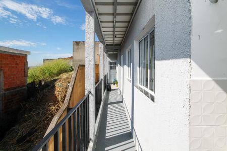 Casa para alugar com 50m², 1 quarto e sem vaga Casa para alugar com 50m², 1 quarto e sem vagaCorredor Externo