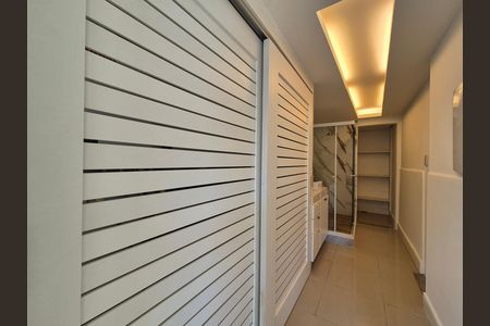 Apartamento para alugar com 160m², 3 quartos e 2 vagas