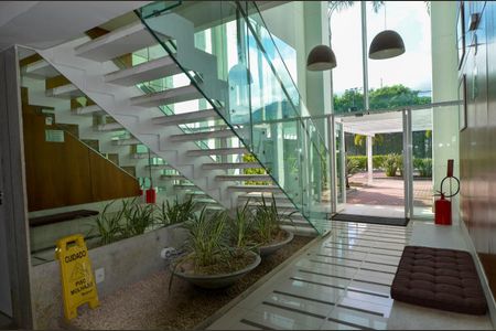 Apartamento para alugar com 160m², 3 quartos e 2 vagas