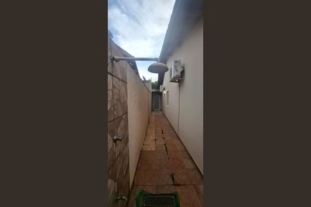 Casa de condomínio para alugar com 139m², 3 quartos e 2 vagas Casa de condomínio para alugar com 139m², 3 quartos e 2 vagasCorredor