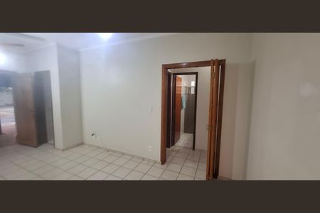 Casa de condomínio para alugar com 139m², 3 quartos e 2 vagas Casa de condomínio para alugar com 139m², 3 quartos e 2 vagasSala