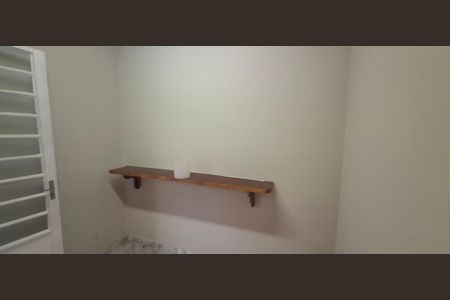 Quarto de Serviço de casa de condomínio para alugar com 3 quartos, 139m² em (l-13), Ribeirão Preto