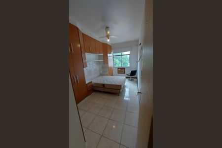 Apartamento à venda com 60m², 1 quarto e 1 vagaQuarto