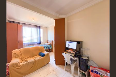 Casa à venda com 80m², 3 quartos e 1 vaga