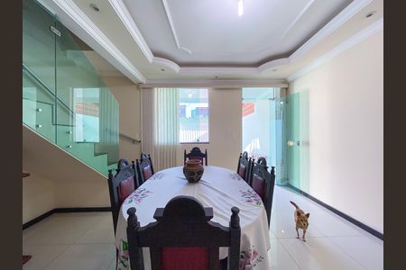 Casa à venda com 3 quartos, 80m² em Eldorado, Contagem