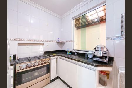 Casa à venda com 80m², 3 quartos e 1 vaga