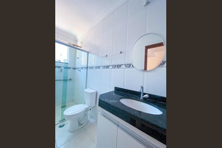 Casa à venda com 80m², 3 quartos e 1 vaga
