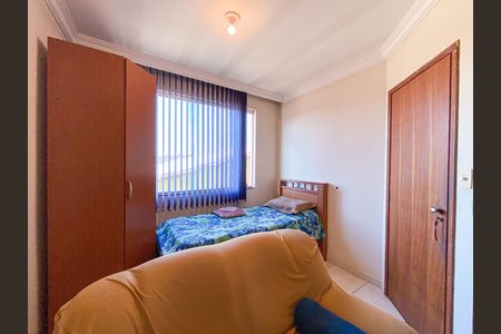 Casa à venda com 80m², 3 quartos e 1 vaga