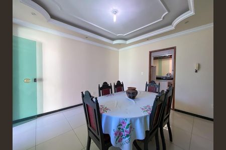 Casa à venda com 3 quartos, 80m² em Eldorado, Contagem
