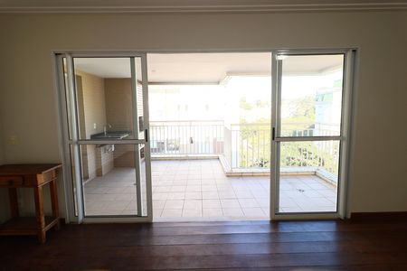 Apartamento para alugar com 117m², 3 quartos e 2 vagasSala