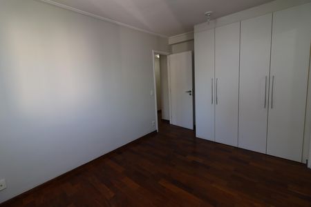 Apartamento para alugar com 117m², 3 quartos e 2 vagasSuíte 1