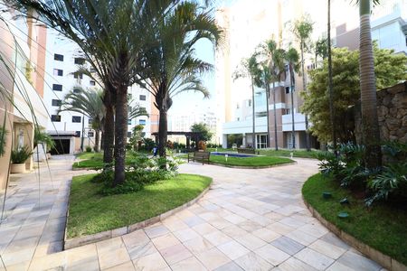 Apartamento para alugar com 117m², 3 quartos e 2 vagasÁrea comum - Área livre