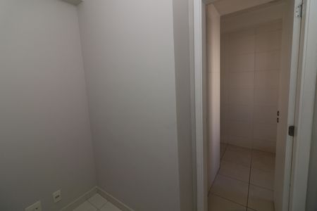 Apartamento para alugar com 117m², 3 quartos e 2 vagasQuarto de Serviço