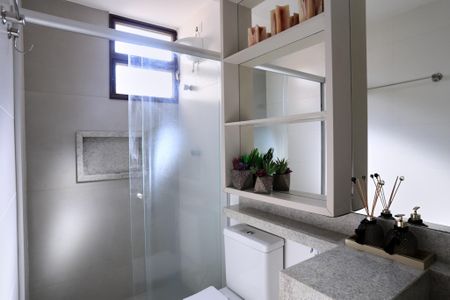 Banheiro de apartamento para alugar com 2 quartos, 59m² em Floresta, Belo Horizonte