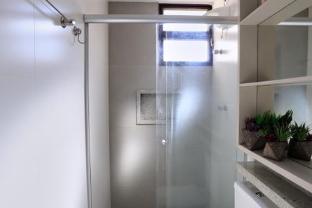 Apartamento para alugar com 59m², 2 quartos e 1 vaga Apartamento para alugar com 59m², 2 quartos e 1 vagaBanheiro