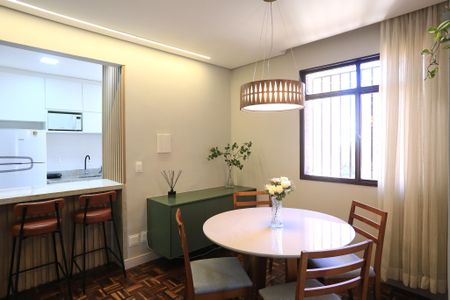 Sala de apartamento para alugar com 2 quartos, 59m² em Floresta, Belo Horizonte