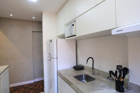 Apartamento para alugar com 59m², 2 quartos e 1 vaga Apartamento para alugar com 59m², 2 quartos e 1 vagaCozinha e Área de Serviço