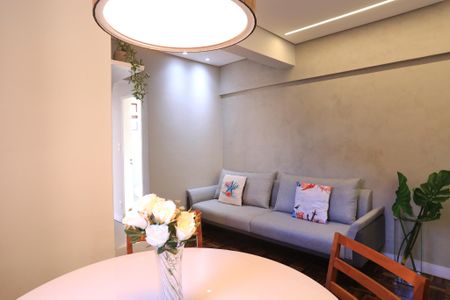 Sala de apartamento para alugar com 2 quartos, 59m² em Floresta, Belo Horizonte