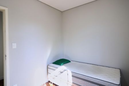 Quarto 1 de apartamento para alugar com 2 quartos, 59m² em Floresta, Belo Horizonte