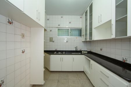 Cozinha de apartamento à venda com 3 quartos, 117m² em , Belo Horizonte
