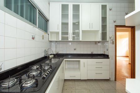 Cozinha de apartamento à venda com 3 quartos, 117m² em , Belo Horizonte