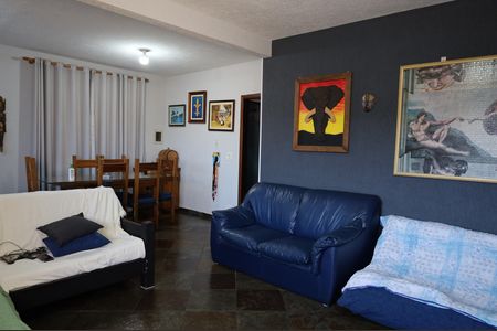 Casa à venda com 3 quartos, 750m² em Balneário Mar Paulista, São Paulo