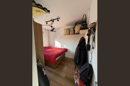 Apartamento à venda com 45m², 1 quarto e 1 vagaQuarto