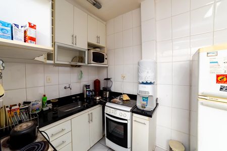 Cozinha de apartamento à venda com 3 quartos, 90m² em Santo Antônio, Belo Horizonte