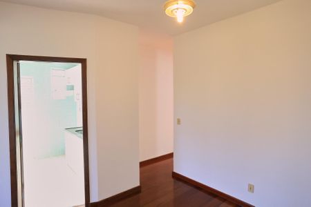 Apartamento à venda com 220m², 4 quartos e 2 vagas Apartamento à venda com 220m², 4 quartos e 2 vagasSala