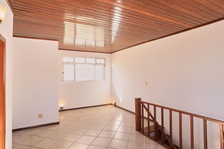 Apartamento à venda com 220m², 4 quartos e 2 vagas Apartamento à venda com 220m², 4 quartos e 2 vagasSala 1