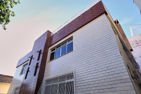 Apartamento à venda com 220m², 4 quartos e 2 vagas Apartamento à venda com 220m², 4 quartos e 2 vagasFachada
