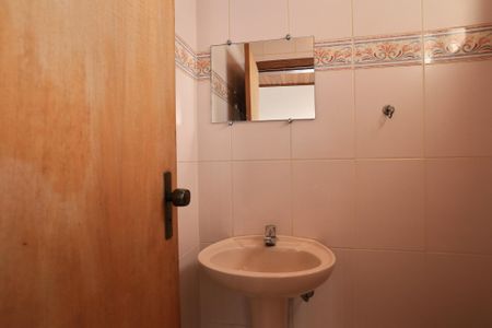Apartamento à venda com 220m², 4 quartos e 2 vagas Apartamento à venda com 220m², 4 quartos e 2 vagasLavabo