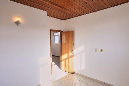 Apartamento à venda com 220m², 4 quartos e 2 vagas Apartamento à venda com 220m², 4 quartos e 2 vagasSuíte 1