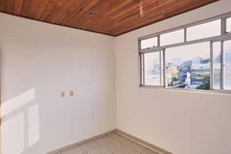 Apartamento à venda com 220m², 4 quartos e 2 vagas Apartamento à venda com 220m², 4 quartos e 2 vagasSuíte 1