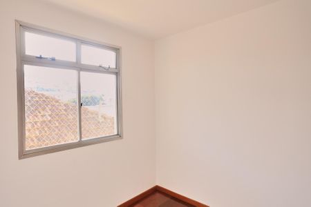 Apartamento à venda com 220m², 4 quartos e 2 vagas Apartamento à venda com 220m², 4 quartos e 2 vagasQuarto