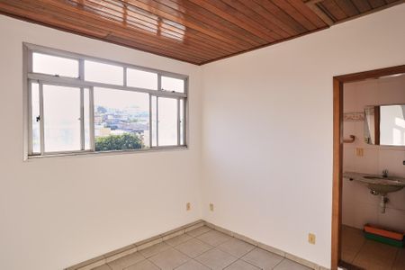 Apartamento à venda com 220m², 4 quartos e 2 vagas Apartamento à venda com 220m², 4 quartos e 2 vagasSuíte 1