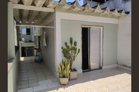 Área externa de casa à venda com 3 quartos, 160m² em Vila Penteado, São Paulo