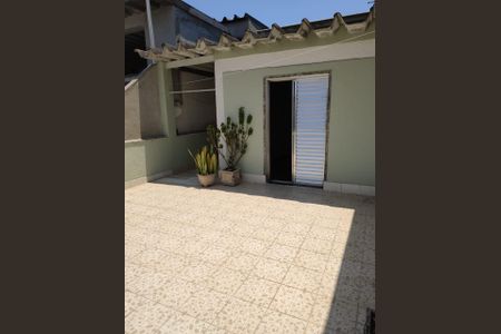 Área externa de casa à venda com 3 quartos, 160m² em Vila Penteado, São Paulo