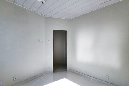 Casa à venda com 70m², 2 quartos e sem vaga Casa à venda com 70m², 2 quartos e sem vagaQuarto 1